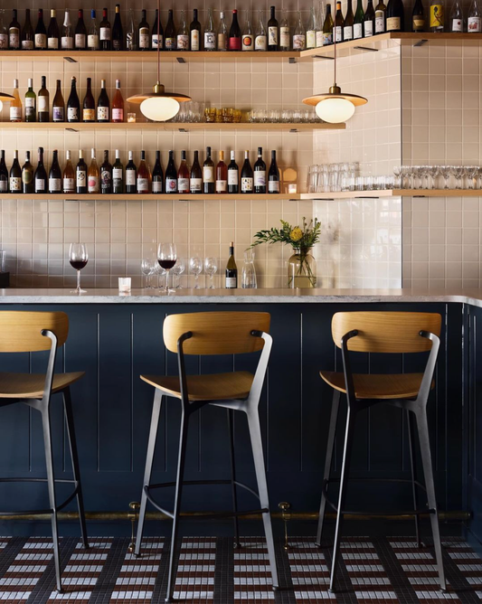 Cozy eatery and bar in Dedham Massachusetts