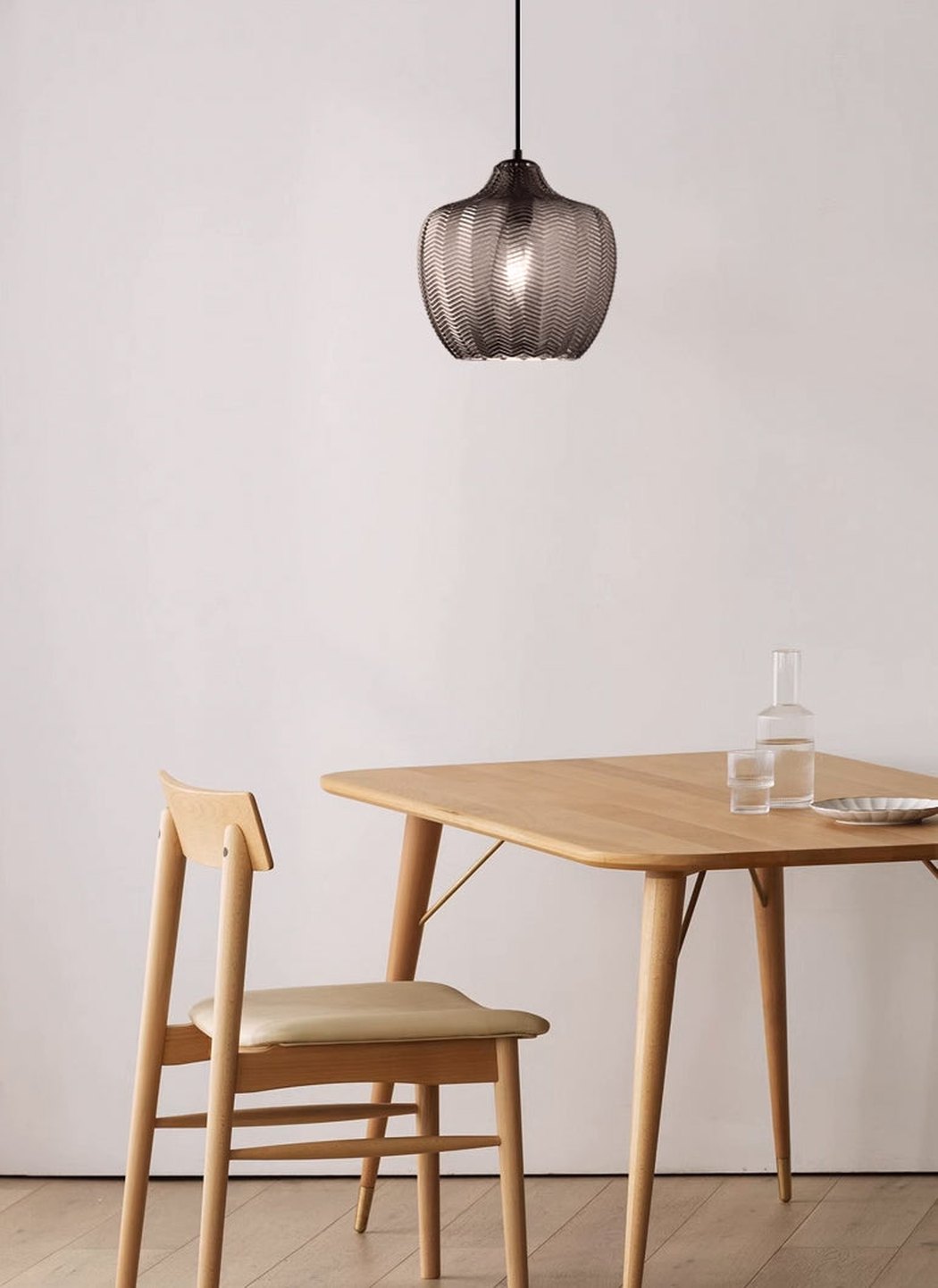Yui Mid Century Glass Shade Pendant Light