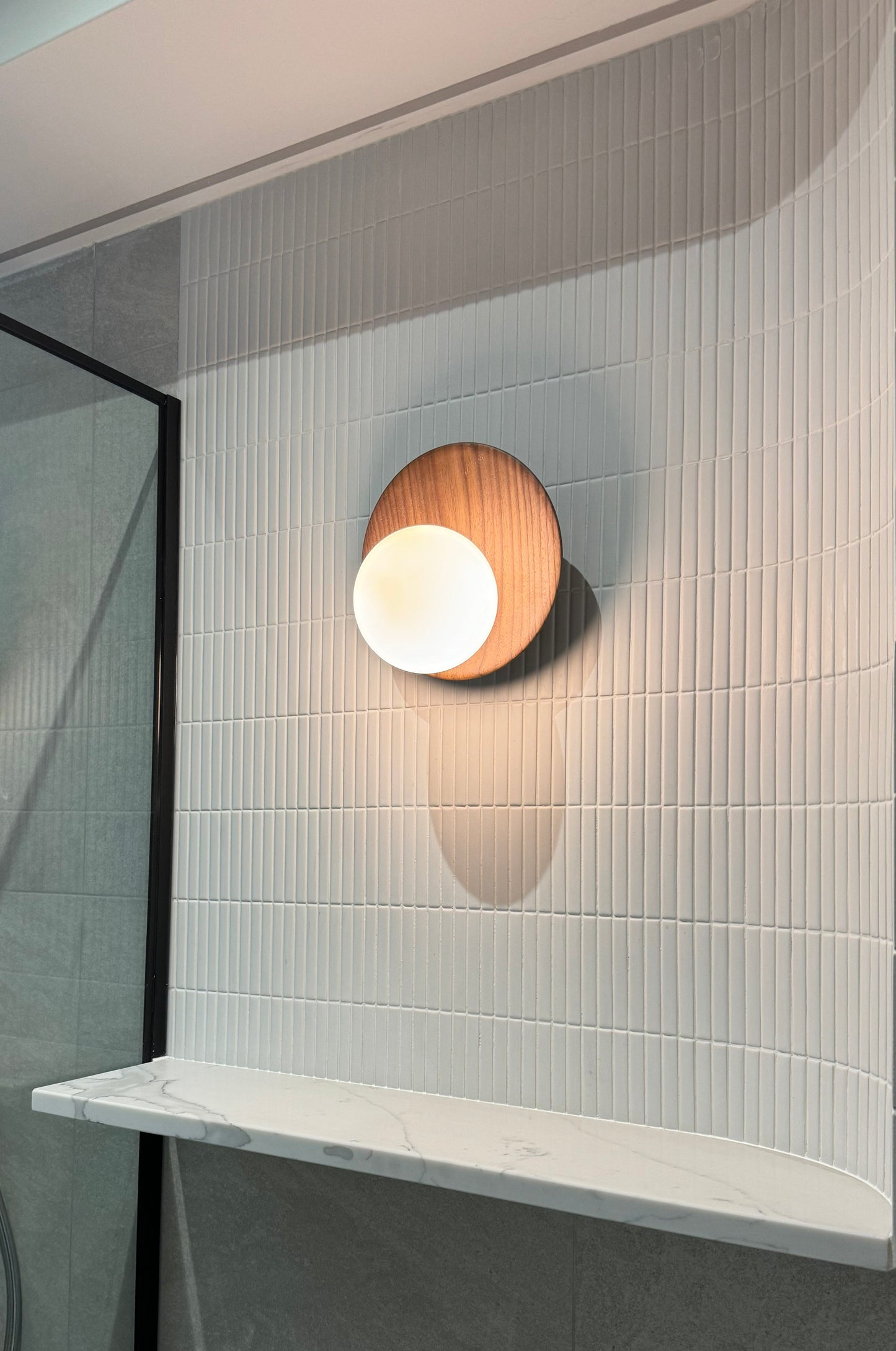 Dekisugi Wooden Plate Japandi Wall Light