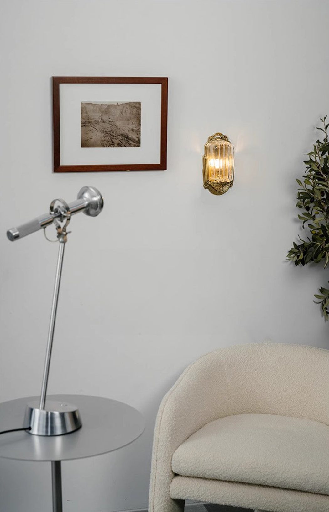 Edgar Gold Art Deco Retro Wall Light