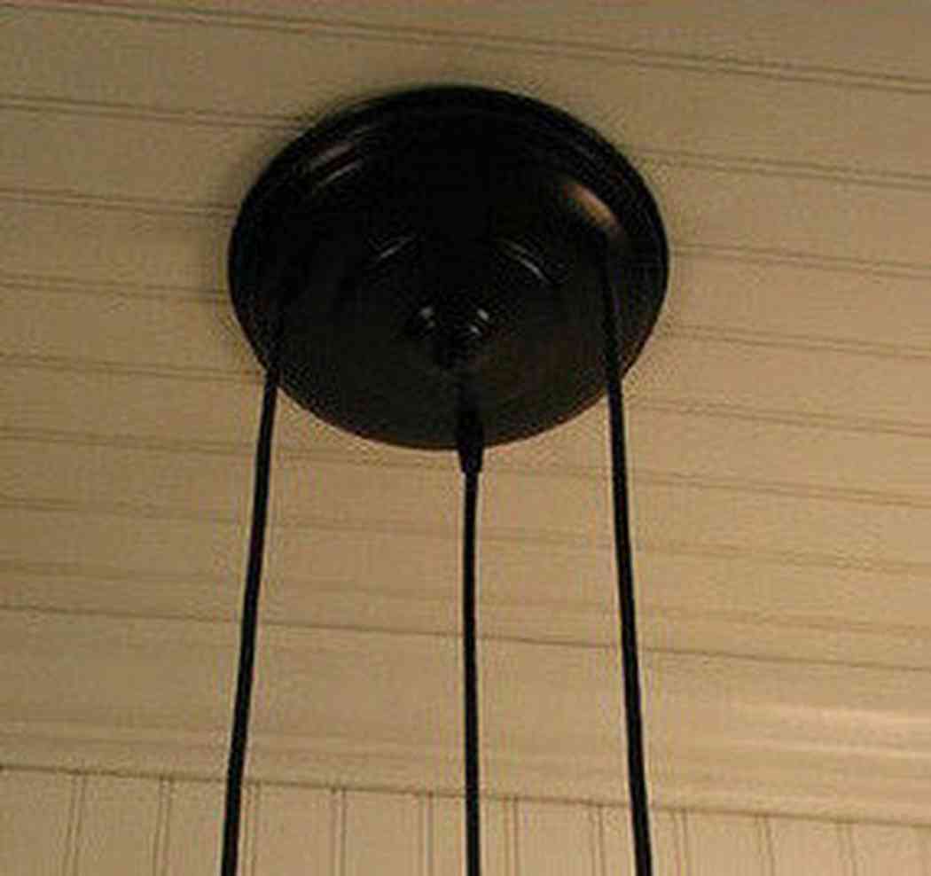 Aplomb Concrete Pendant Light