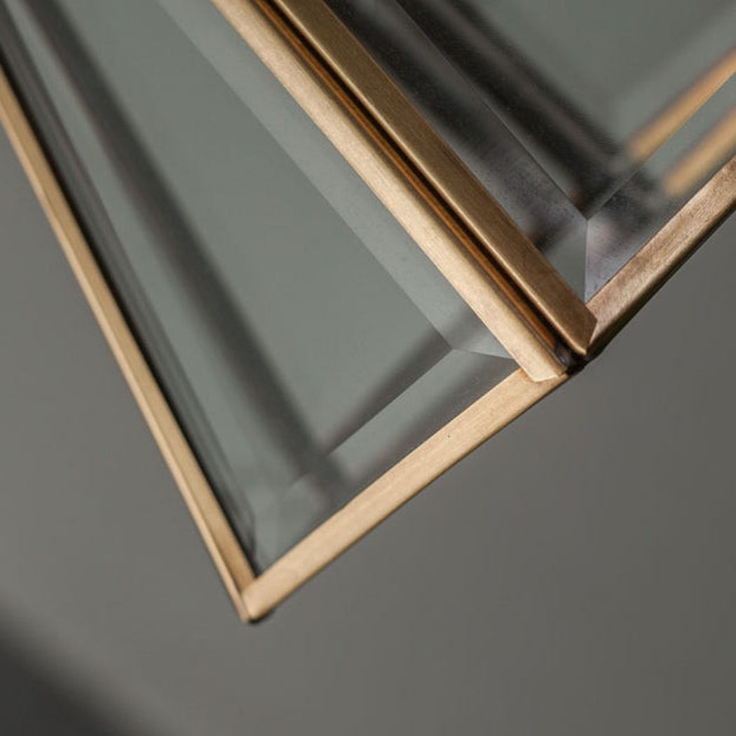 Lanterna brass frame glass pendant light