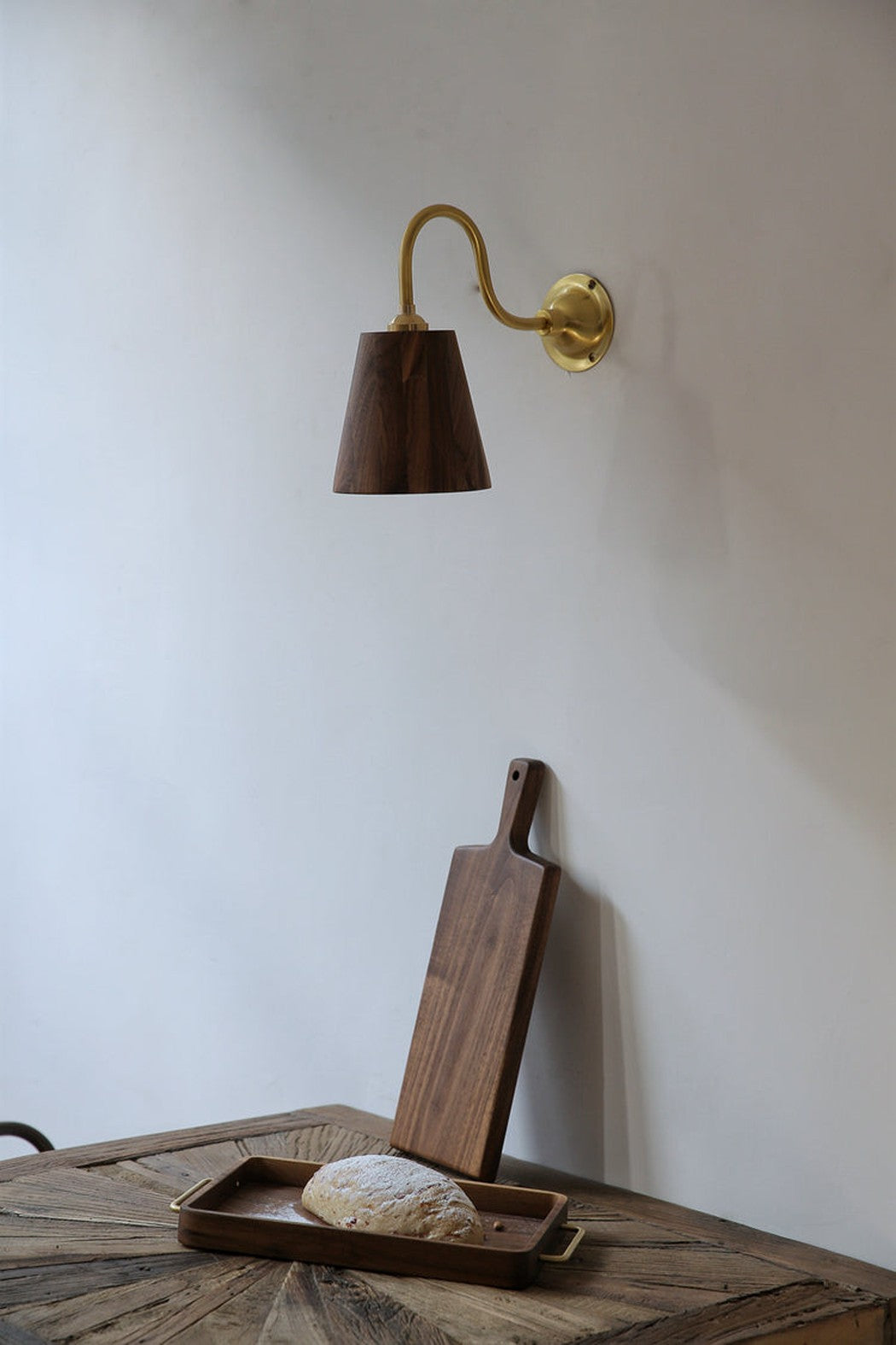 Oberon Wooden Shade Brass gooseneck arm Wall Light