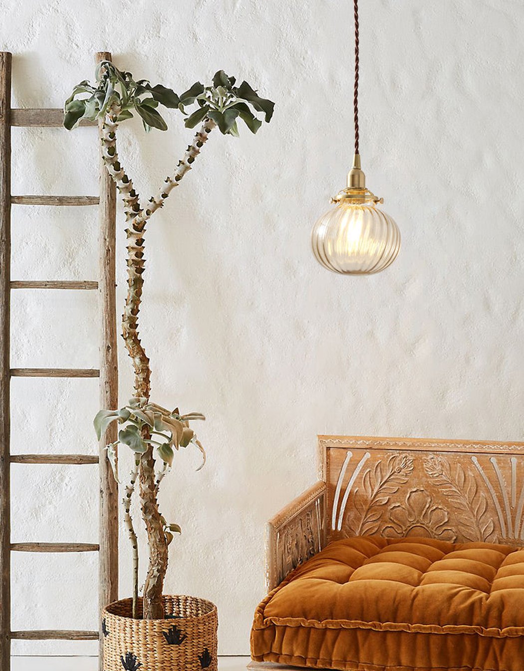 Anemone swirled glass brass pendant Light