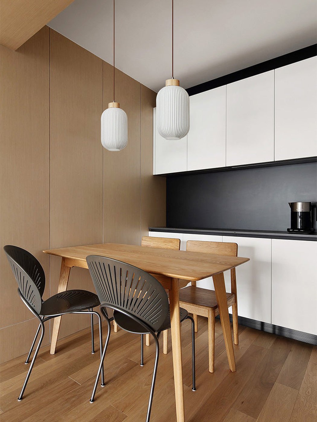 Lampions Wood Scandi Pendant Light