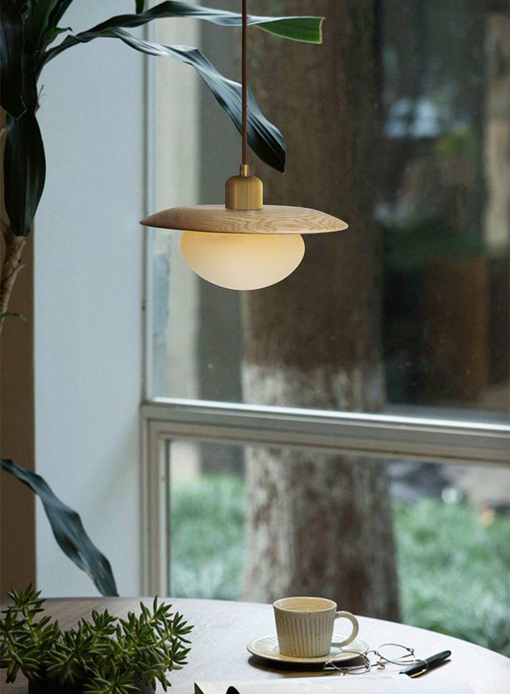 Kato wooden shade japandi pendant light natural light