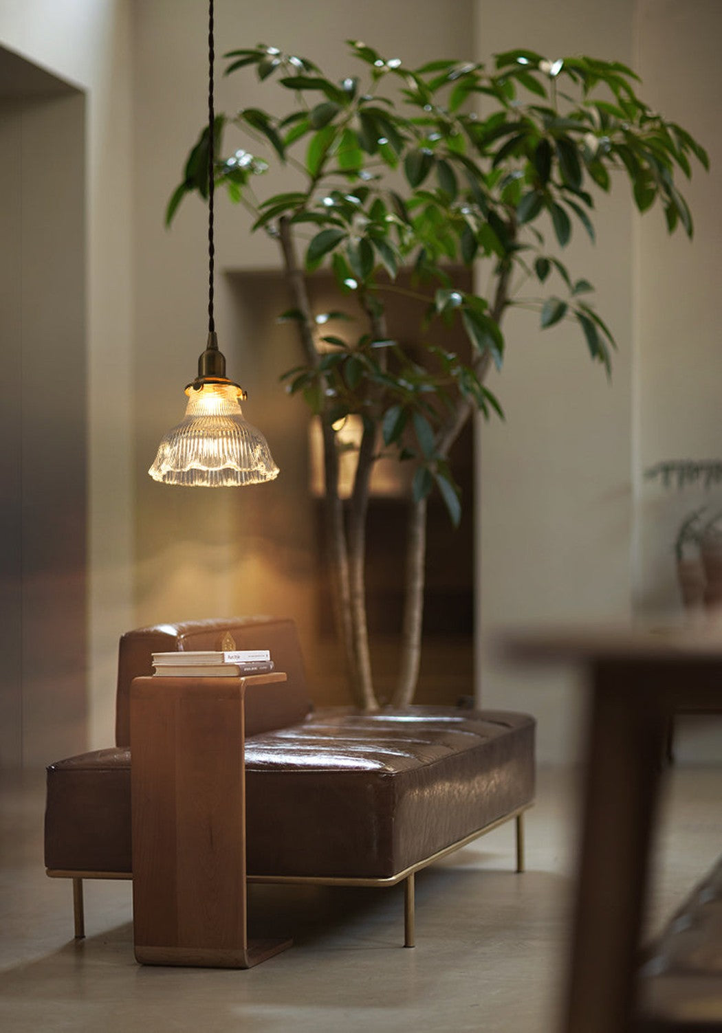 Fleur Provincial Mid century modern Pendant Light