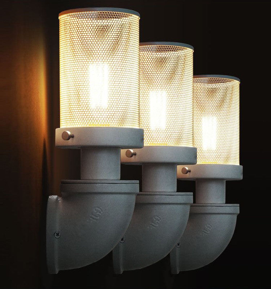 Mesh Iron Pipe Industrial Retro Wall Light Sconce