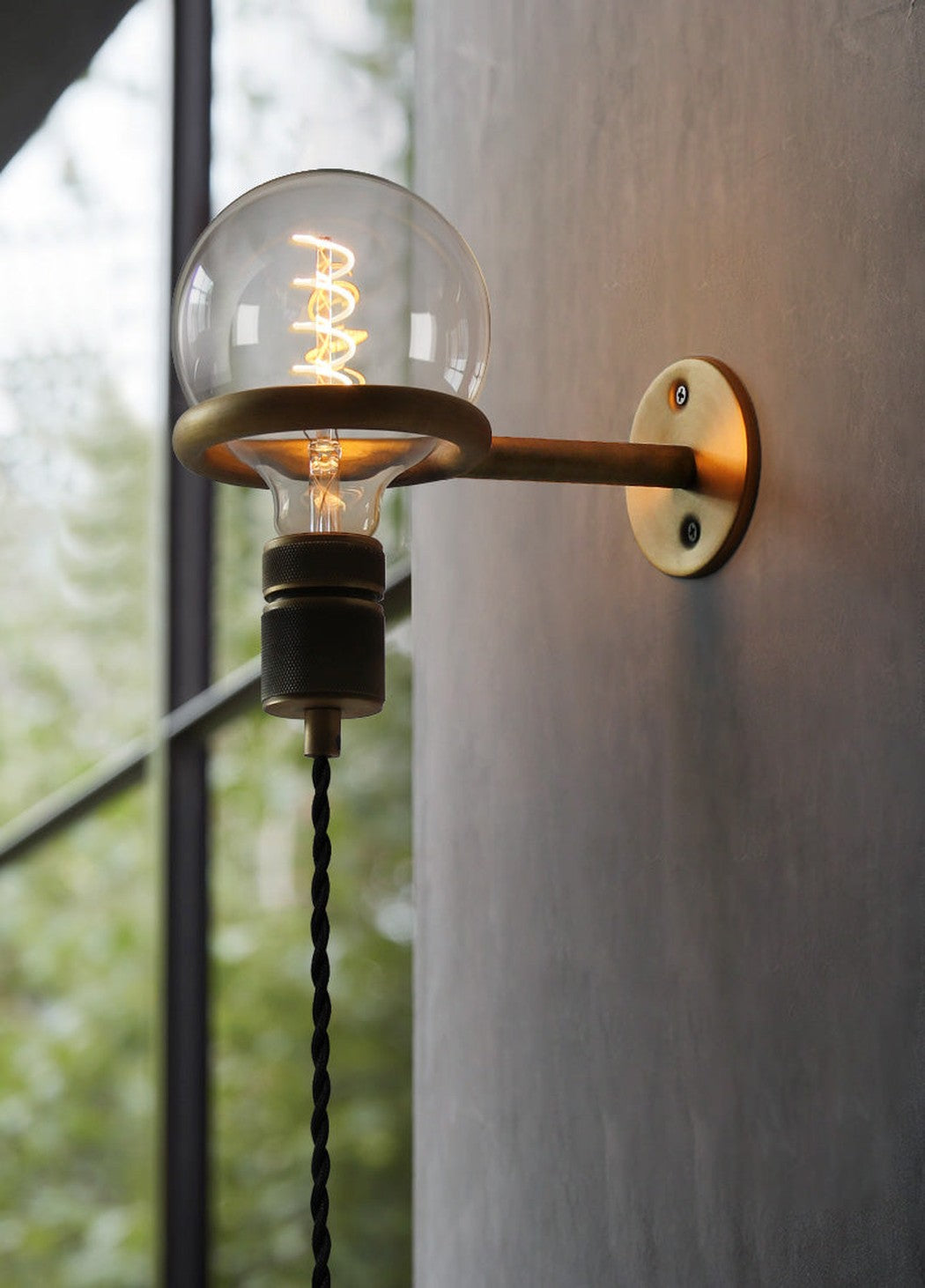 Circus Loop Brass Wall Light With Wall Plug