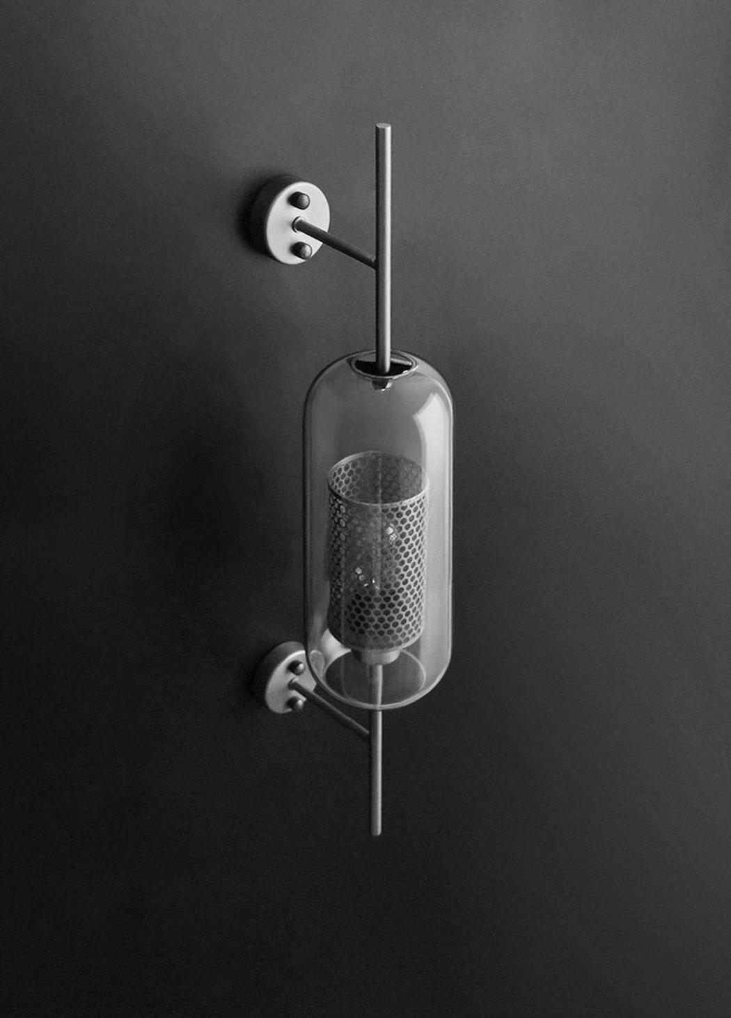Chiswick Glass Shade Brass Fitting Wall Light