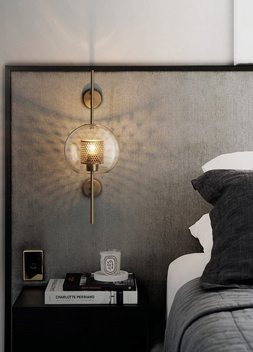 Chiswick Glass Shade Brass Fitting Wall Light