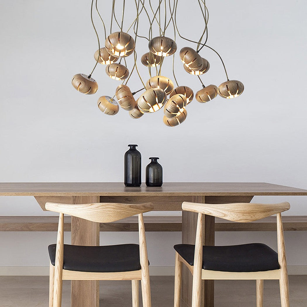 Wooden Petal Round Cluster Pendant Light Chandelier