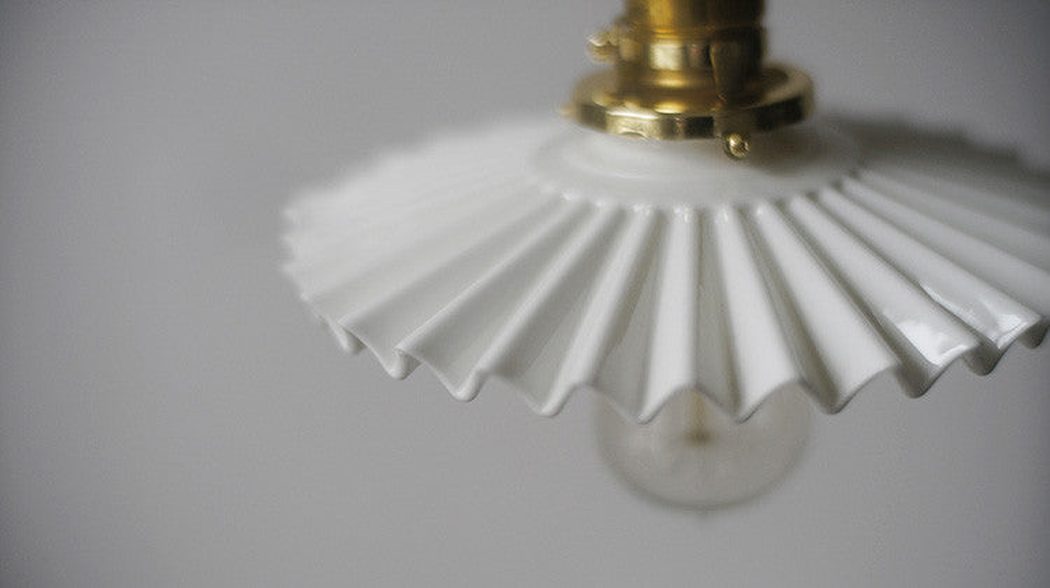 Ceramic Fluted Shade Brass Fitting Pendant Light