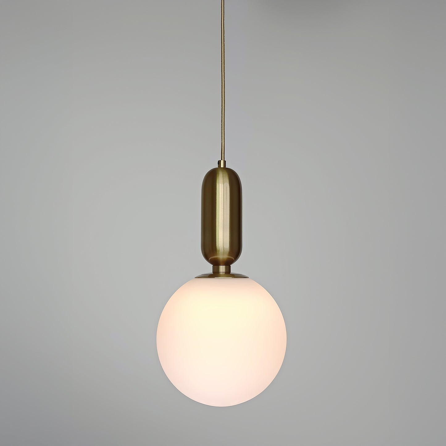 New Aball Elegant Pendant Light