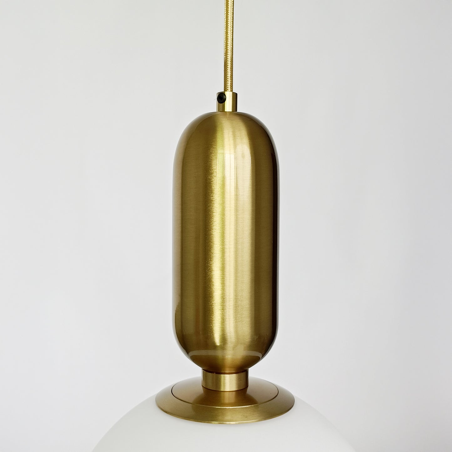 New Aball Elegant Pendant Light