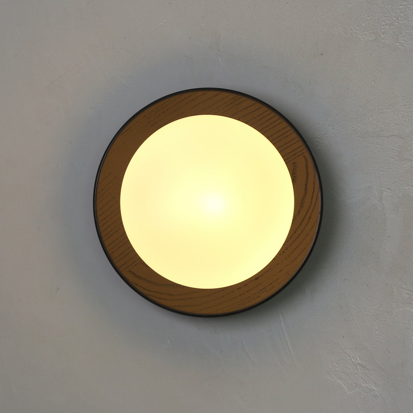 Kato Wooden Plate Japandi Wall Light