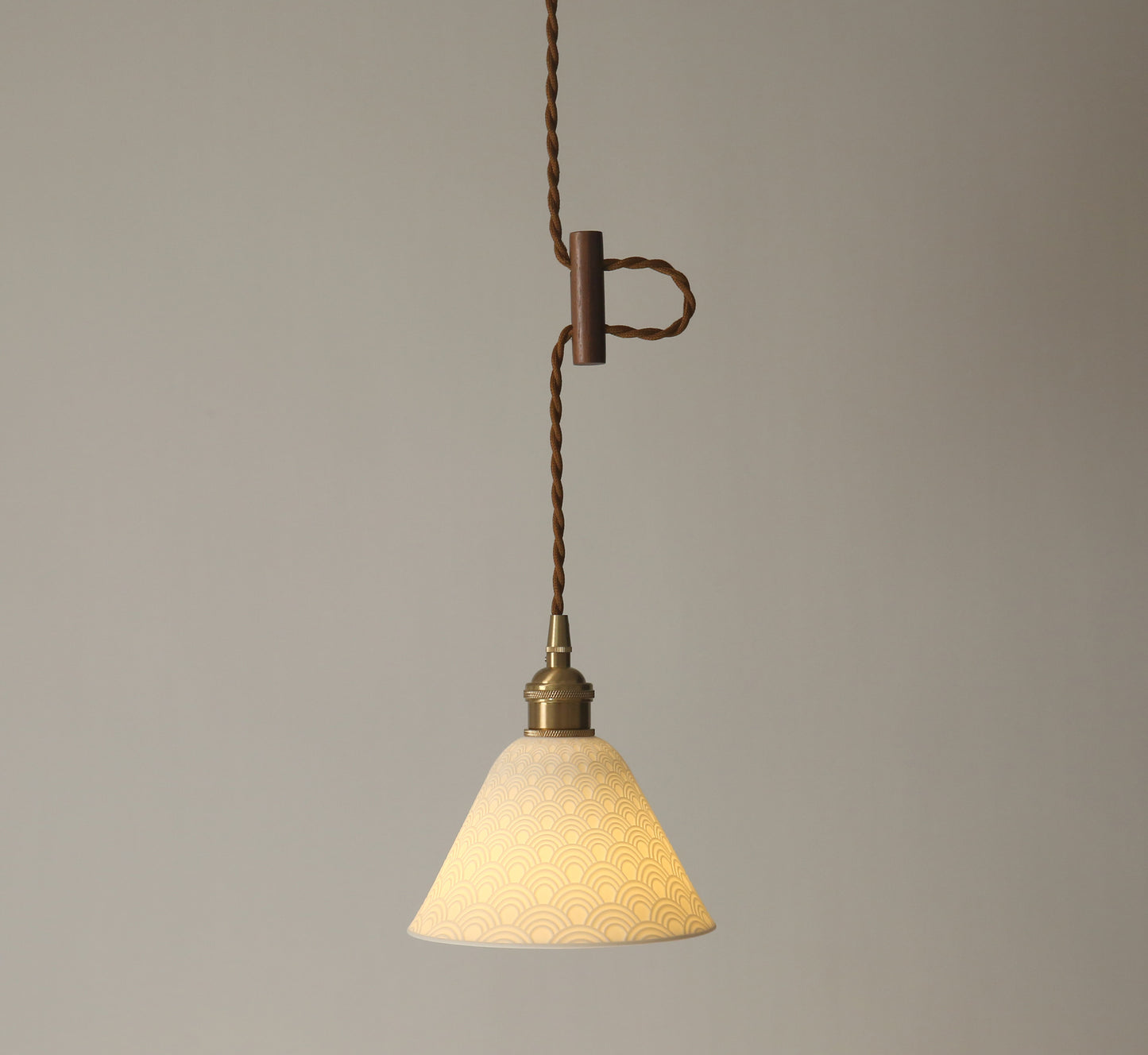 Seigaiha Japanese Wave Ceramic Pendant Light