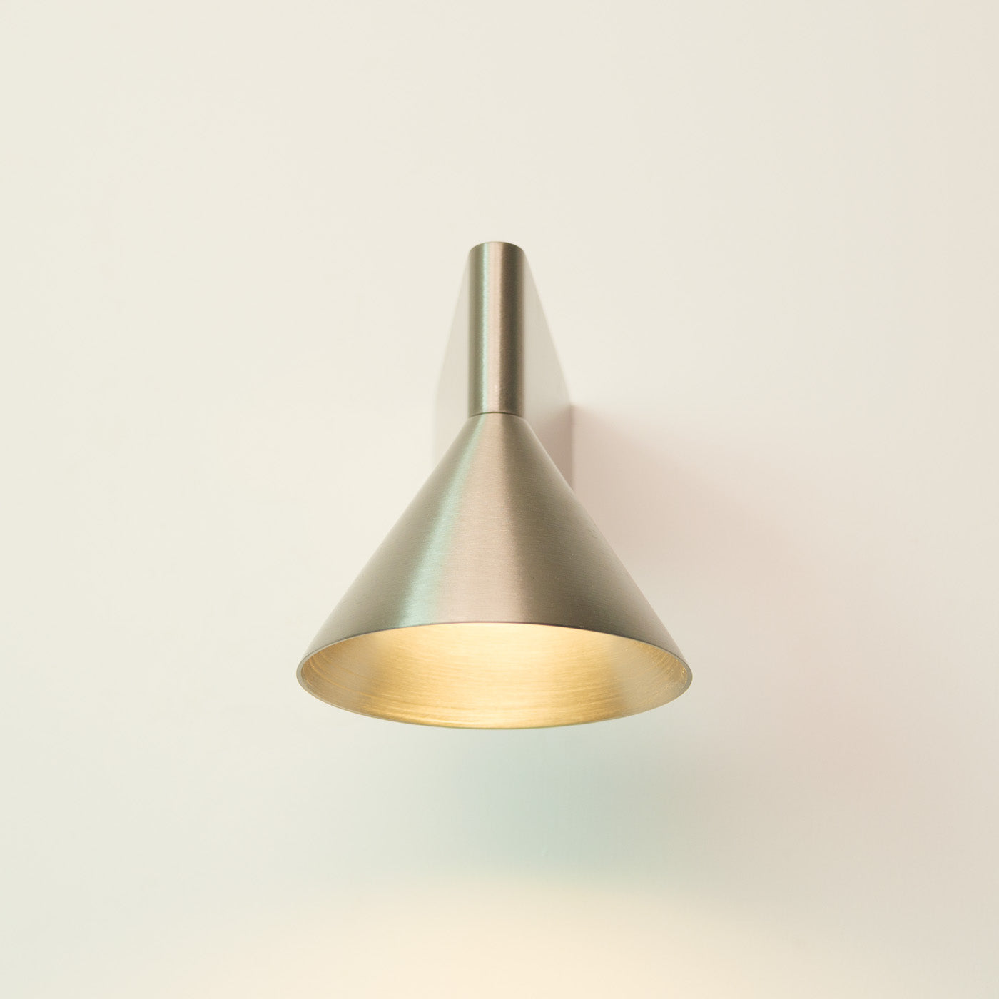 Staccato Modern Minimalist Wall Light