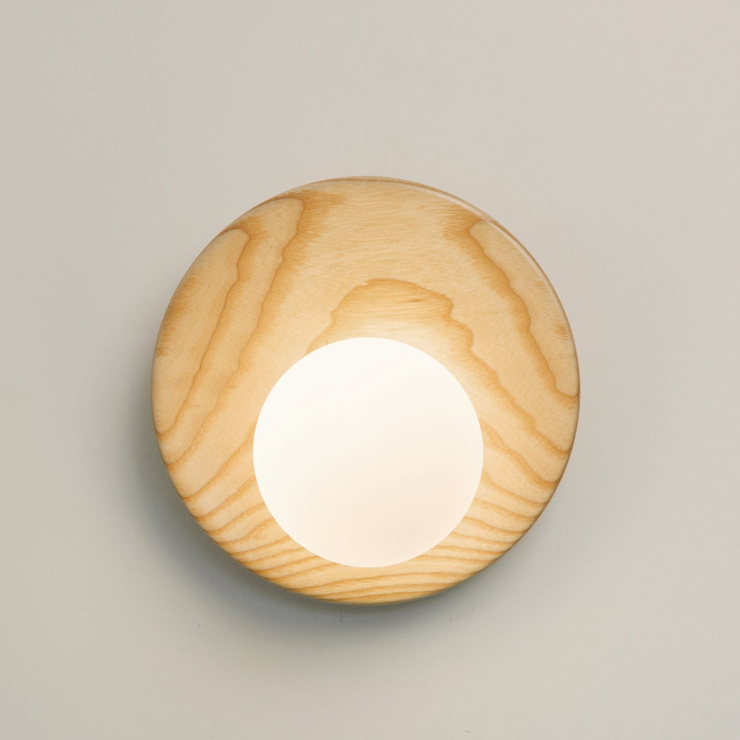 Dekisugi Wooden Plate Japandi Wall Light