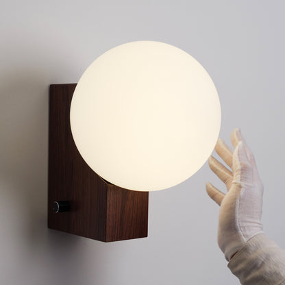 Arlo Bauhaus Minimalist Wall Light