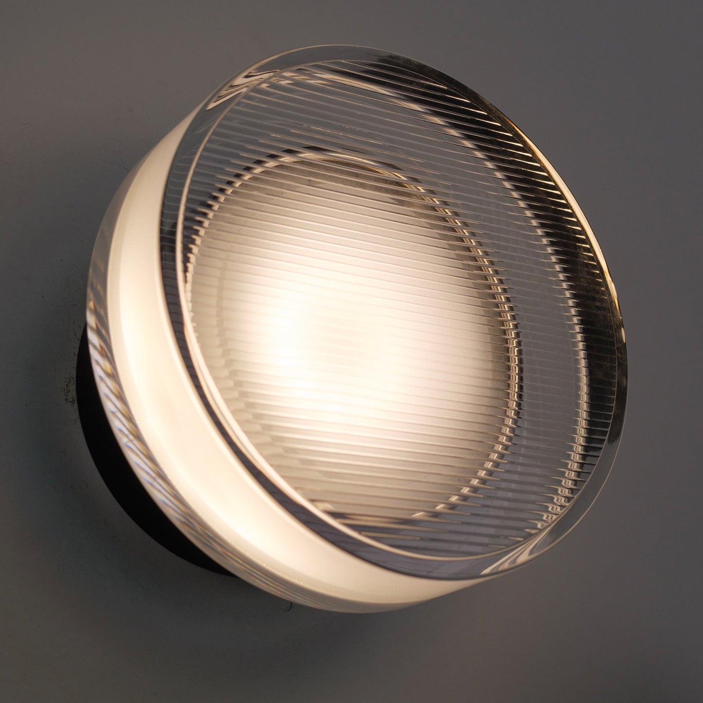 Henley Round Glass Wall Light