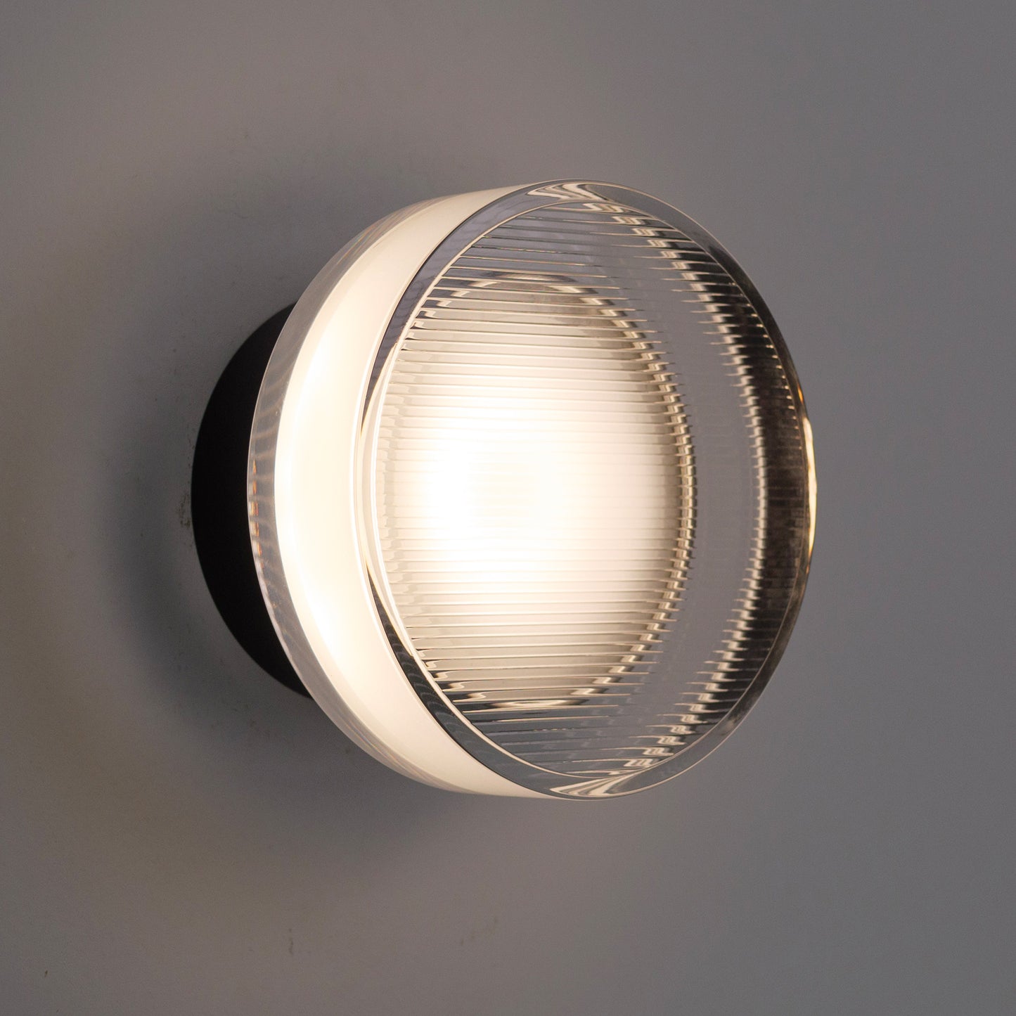 Henley Round Glass Wall Light
