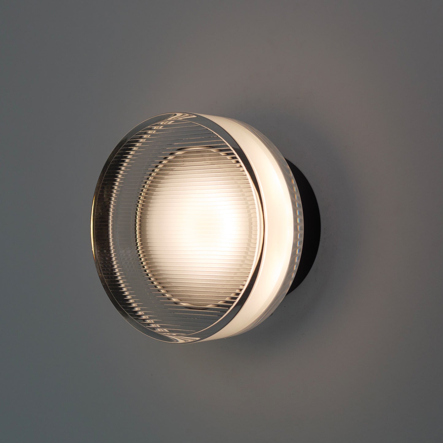 Henley Round Glass Wall Light