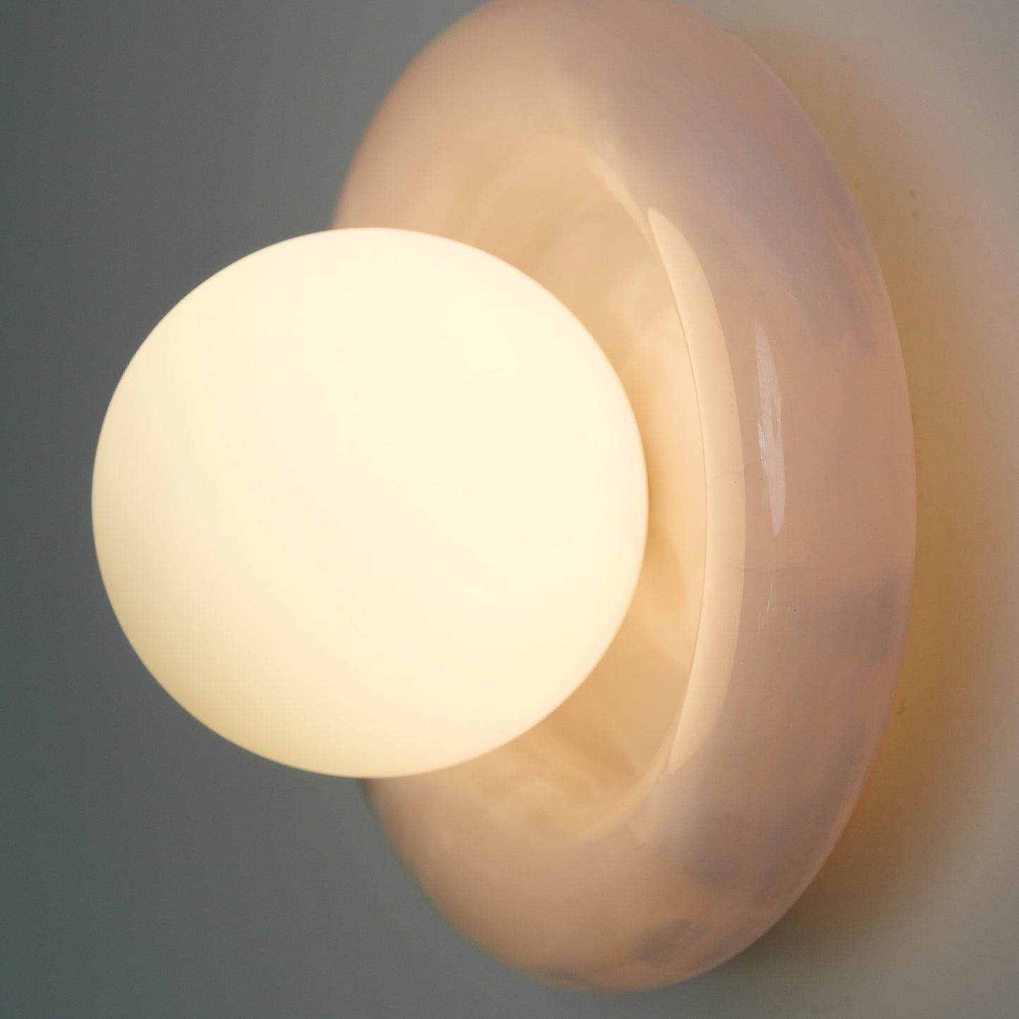 Nara Alabaster cloud stone bubble plate wall Light / sconce
