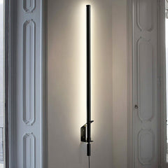 Sasaki Minimalist Line LED Wall Light With Wall Plug