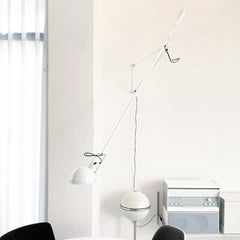 Crescendo Minimalist Line Long Arm Wall Light with wall plug