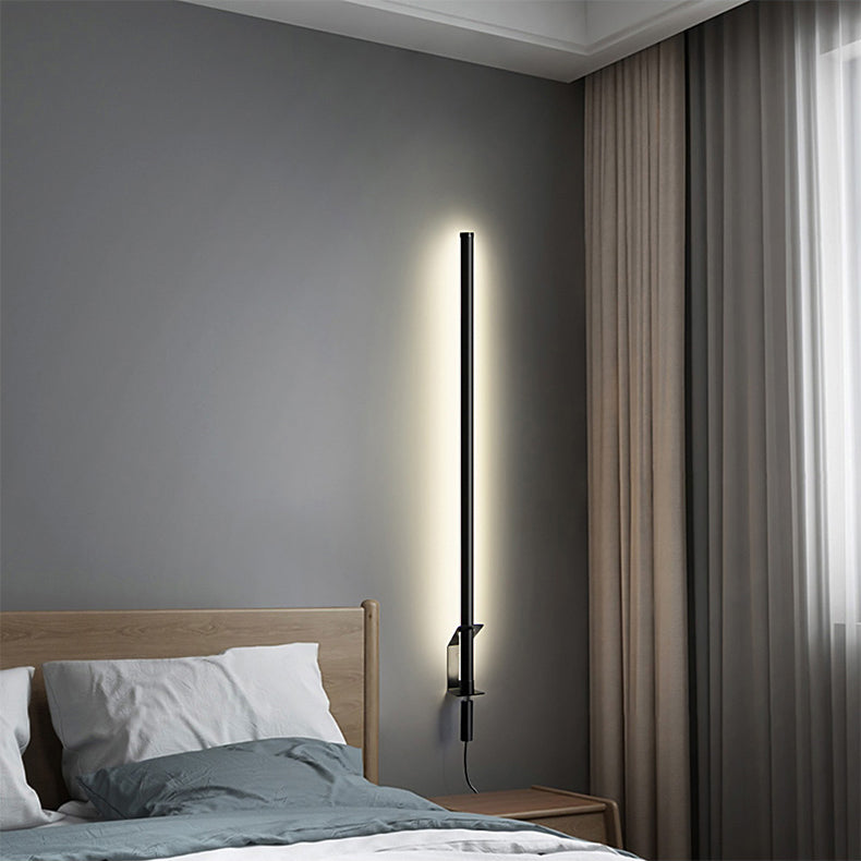 Sasaki Minimalist Line LED Wall Light With Wall Plug