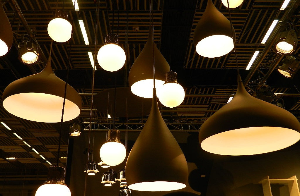 Spinning Teardrop Ceiling Pendant Light: Tudo and co – Tudo And Co